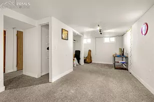 1535 Alexander Cir, Pueblo, CO 81001 - Photo 15
