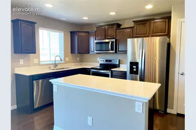 6142 Meadowbank Lane, Colorado Springs, CO 80925 - Photo 5