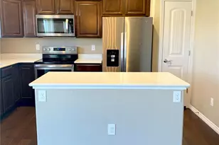 6142 Meadowbank Ln, Colorado Springs, CO 80925 - Photo 3