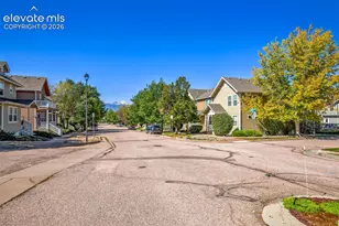 5134 Dovetail Ln, Colorado Springs, CO 80916 - Photo 9