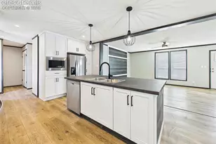 354 E Stewart Dr, Pueblo, CO 81007 - Photo 15