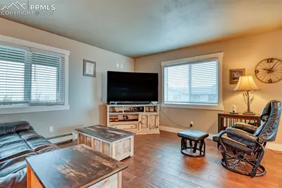 855 Marilyn Drive, Penrose, CO 81240 - Photo 3