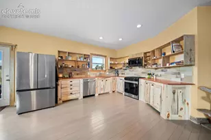 351 High Pasture Rd, Florissant, CO 80816 - Photo 9