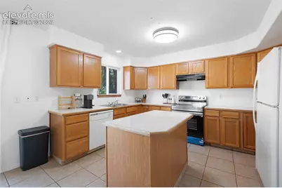 8239 Monterey Way, Fountain, CO 80817 - Photo 9