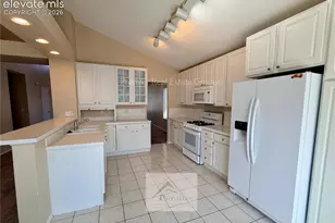 5831 Instone Cir, Colorado Springs, CO 80922 - Photo 7