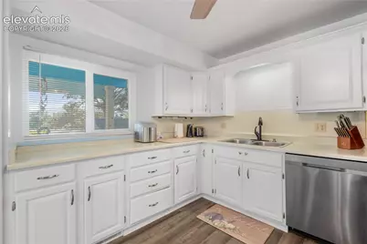 1302 Martin Drive, Colorado Springs, CO 80915 - Photo 13