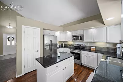 6096 Pioneer Mesa Drive, Colorado Springs, CO 80923 - Photo 9