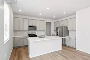 10204 Kingsbury Dr, Peyton, CO 80831 - Photo 7