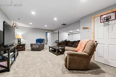 965 N Cimarron Drive, Pueblo, CO 81007 - Photo 19