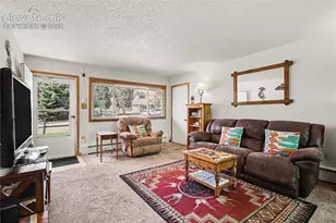 303 Elmwood Dr, Colorado Springs, CO 80907 - Photo 3