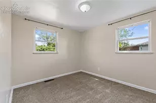 2412 8th Ave, Pueblo, CO 81003 - Photo 17
