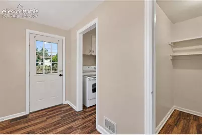 2412 8th Avenue, Pueblo, CO 81003 - Photo 11