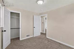 2412 8th Ave, Pueblo, CO 81003 - Photo 15