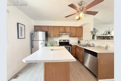7612 Lexington Manor Drive, Colorado Springs, CO 80920 - Photo 17