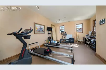 4896 Stonehill Road, Colorado Springs, CO 80918 - Photo 33