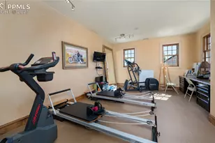 4896 Stonehill Rd, Colorado Springs, CO 80918 - Photo 33