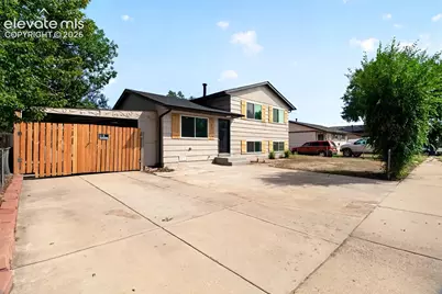 827 Bryce Drive, Colorado Springs, CO 80910 - Photo 3