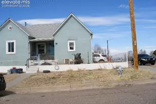 831 Currie St, Pueblo, CO 81004 - Photo 3
