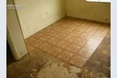 831 Currie Street, Pueblo, CO 81004 - Photo 29