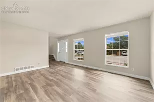 568 Silverton Ct, Colorado Springs, CO 80919 - Photo 3