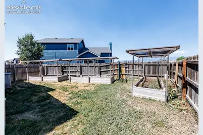 9112 Chieftan Drive, Colorado Springs, CO 80925 - Photo 37