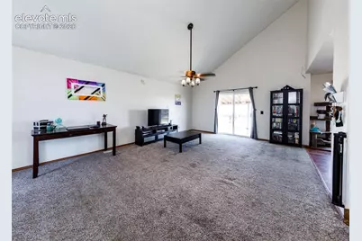 9112 Chieftan Drive, Colorado Springs, CO 80925 - Photo 5
