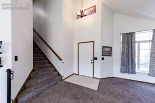 9112 Chieftan Dr, Colorado Springs, CO 80925 - Photo 3