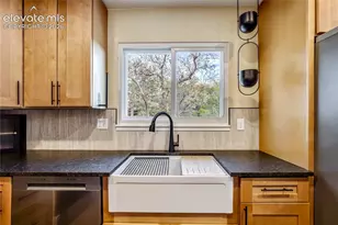 609 Crestridge Ave, Colorado Springs, CO 80906 - Photo 9