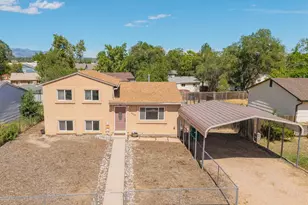 4032 Colony Hills Cir, Colorado Springs, CO 80916 - Photo 25