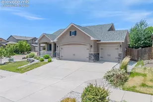 6708 Issaquah Dr, Colorado Springs, CO 80923 - Photo 3