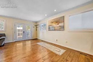2212 W Bijou St, Colorado Springs, CO 80904 - Photo 13