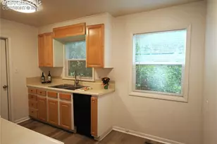 722 N Thirty First St, Colorado Springs, CO 80904 - Photo 7