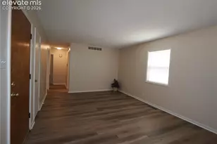 722 N Thirty First St, Colorado Springs, CO 80904 - Photo 17