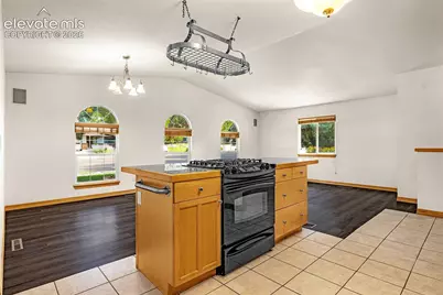 2613 Flintridge Drive, Colorado Springs, CO 80918 - Photo 9