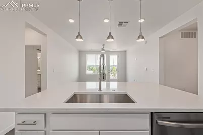2232 Arikaree Heights #203, Colorado Springs, CO 80908 - Photo 9