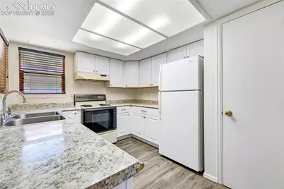 3356 Capstan Way, Colorado Springs, CO 80906 - Photo 9