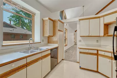 2338 Wood Avenue, Colorado Springs, CO 80907 - Photo 9