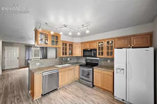 3216 Vail Pass Dr, Colorado Springs, CO 80917 - Photo 5