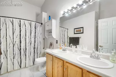 3131 Hearthridge Circle, Colorado Springs, CO 80918 - Photo 17