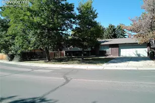 5030 Montebello Pl, Colorado Springs, CO 80918 - Photo 3