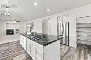 3335 Hollycrest Dr, Colorado Springs, CO 80920 - Photo 15