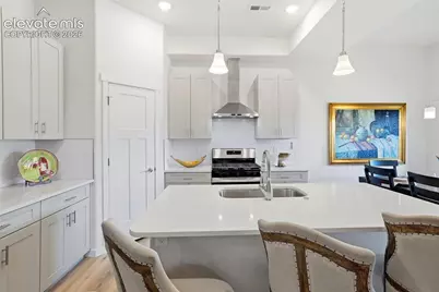 5835 Villa Lorenzo Drive, Colorado Springs, CO 80919 - Photo 7