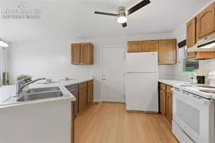 961 Columbine Ave, Colorado Springs, CO 80904 - Photo 15