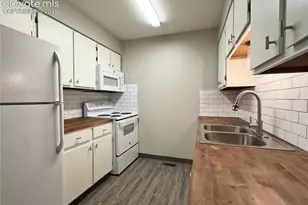 380 Paradise Cir, Woodland Park, CO 80863 - Photo 7