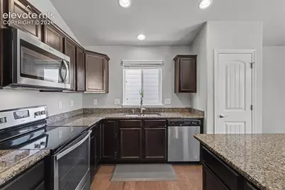 6414 Mountain Dale Drive, Colorado Springs, CO 80927 - Photo 7