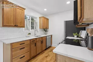 3704 Surrey Ln, Colorado Springs, CO 80918 - Photo 11