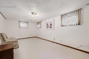 4618 Ridgeglen Rd, Colorado Springs, CO 80918 - Photo 21