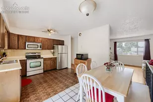 4618 Ridgeglen Rd, Colorado Springs, CO 80918 - Photo 9