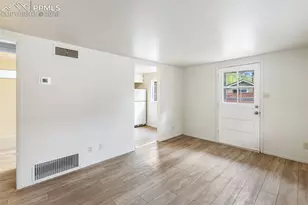 1531 W Cheyenne Rd, Colorado Springs, CO 80906 - Photo 9