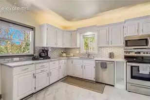 411 Olive St, Colorado Springs, CO 80904 - Photo 3